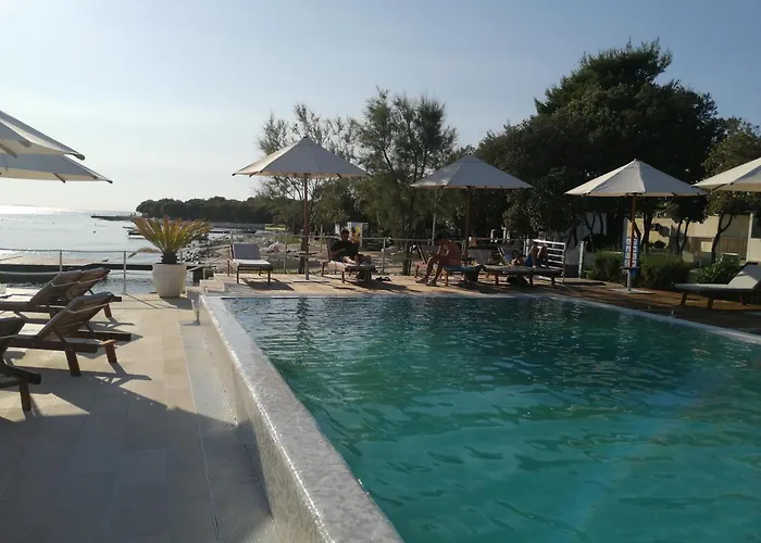 Apartmani Astrado Petrcane